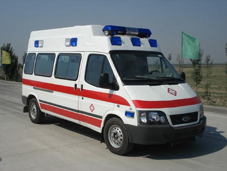 和静县出院转院救护车